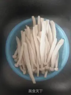 Make White mushrooms step 0