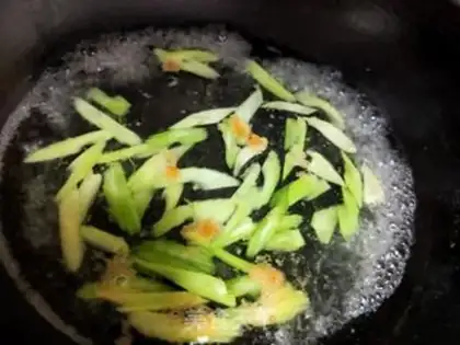 Make Double-eared chicken step 7
