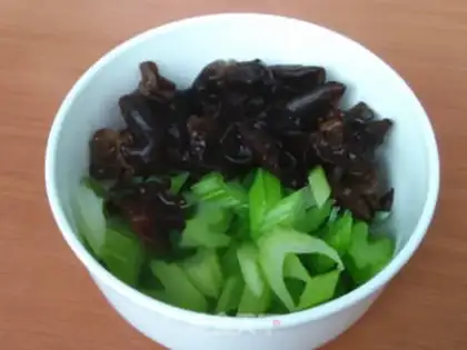 Make Celery with wood step 4