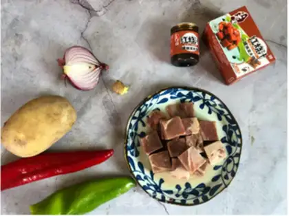 Make Cracked potatoes, red cow step 1