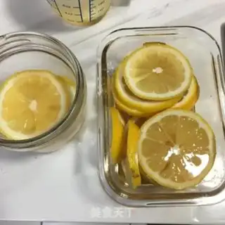 Make Lemon honey water step 3