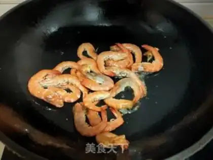 Make Crayfish and potatoes step 5