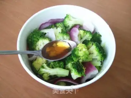 Make Orchid mixed onions step 5