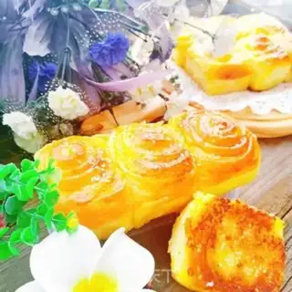 Make ♪ Bread at the bottom of honey step 25