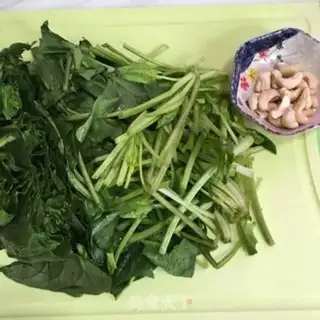 Make Cashew pickles step 0