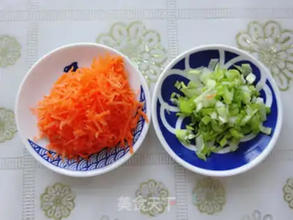 Make Lollipop omelet step 1