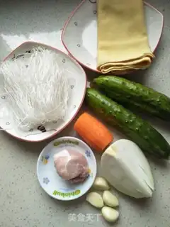 Make Dry tofu cucumber onions step 0