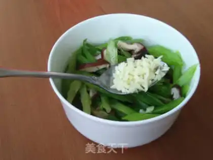 Make Celery with mushrooms step 8