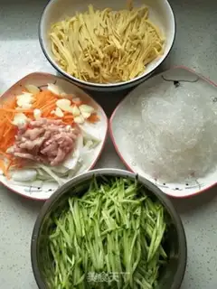 Make Dry tofu cucumber onions step 3