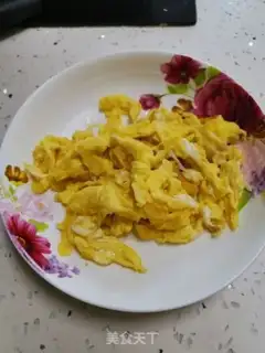 Make Fried eggs step 5