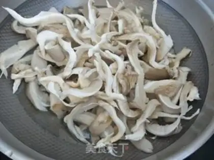 Make Chagus makes fresh mushrooms step 2