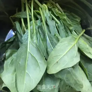 Make Crab mushroom spinach soup step 2
