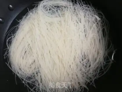 Make Vegetable noodles step 0
