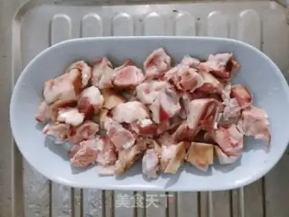 Make ♪ The hands of a pig ♪ step 0