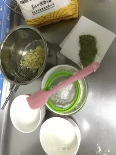 Make Cloud-top cookies step 0