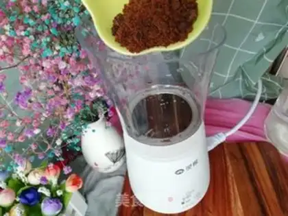 Make Black sugar rose milk tea step 3