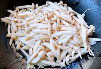 Make Celery carrots with white mushrooms step 6