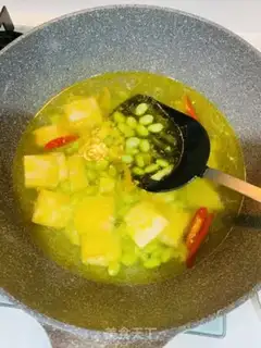 Make Tofu soup step 4