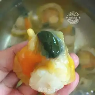 Make Garlic fan sap step 5