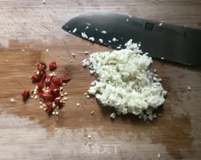Make Garlic cabbage step 3