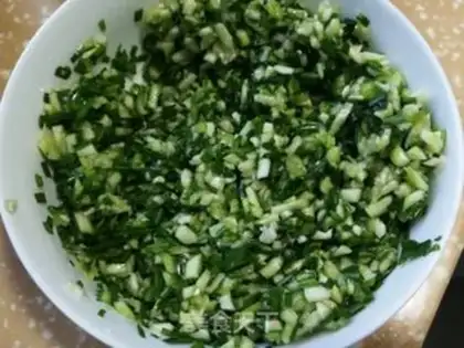 Make Shrimp insect dumplings step 4