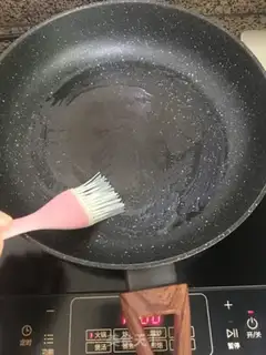 Make Korean egg-rich toast step 2