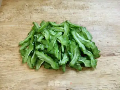 Make ♪ Suffering guacamole step 1