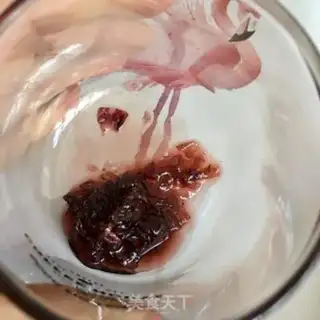 Make The almonds make cold drinks step 14