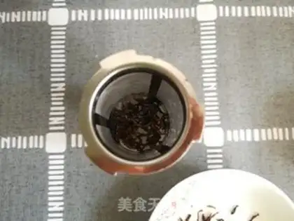 Make Homemade pearl milk tea step 2