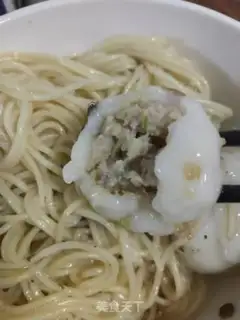 Make Soup and fried noodles step 5