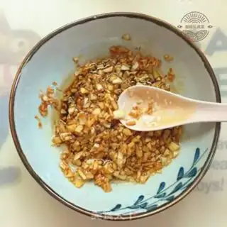 Make Garlic fan sap step 11