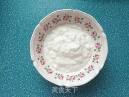 Make Mango yogurt bowl step 3