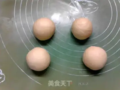 Make Creaming beef sausage onion bread step 4
