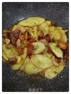 Make cucumber fried meat step 5