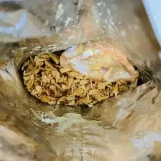 Make The chips are on the wings step 11