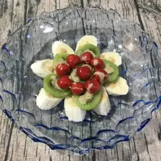 Make Fruit platter salad step 4