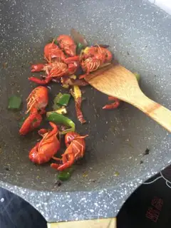 Make Spicy lobster step 15