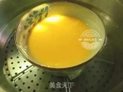 Make Five-colour steamed eggs step 8
