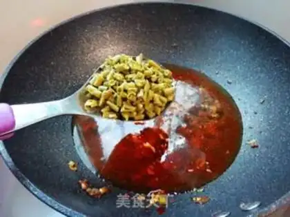 Make Meat and bean red rice step 8