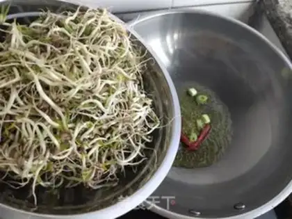 Make Jealousy bean sprouts step 3