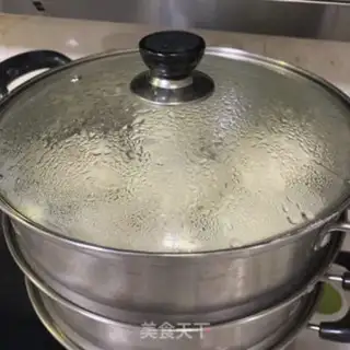 Make Meat buns step 25
