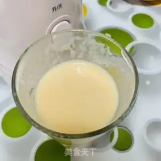 Make A papaya shake step 4