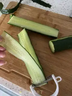 Make Frozen needle mushrooms step 0