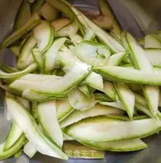 Make Garlic gills step 1