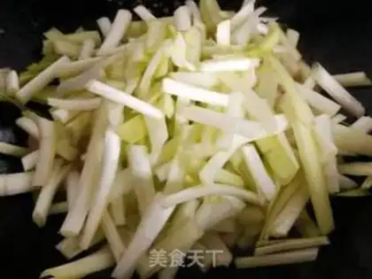 Make The chrysanthemum step 6