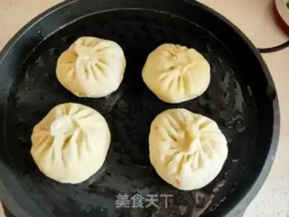 Make Oil buns step 2