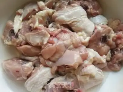 Make Carrot potatoes, chicken legs step 0