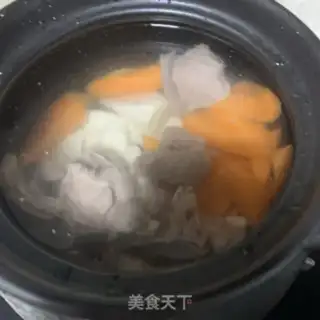 Make Pork radish chop soup step 3