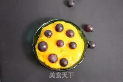 Make Mango muddled grapes step 5