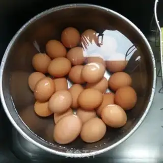 Make Pickled eggs step 0